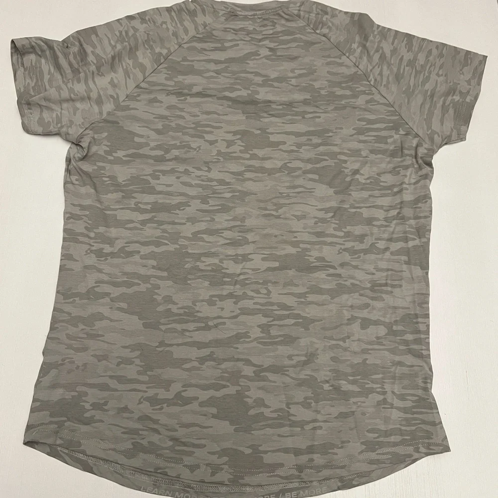 Alphalete tee - Picture 3 of 3